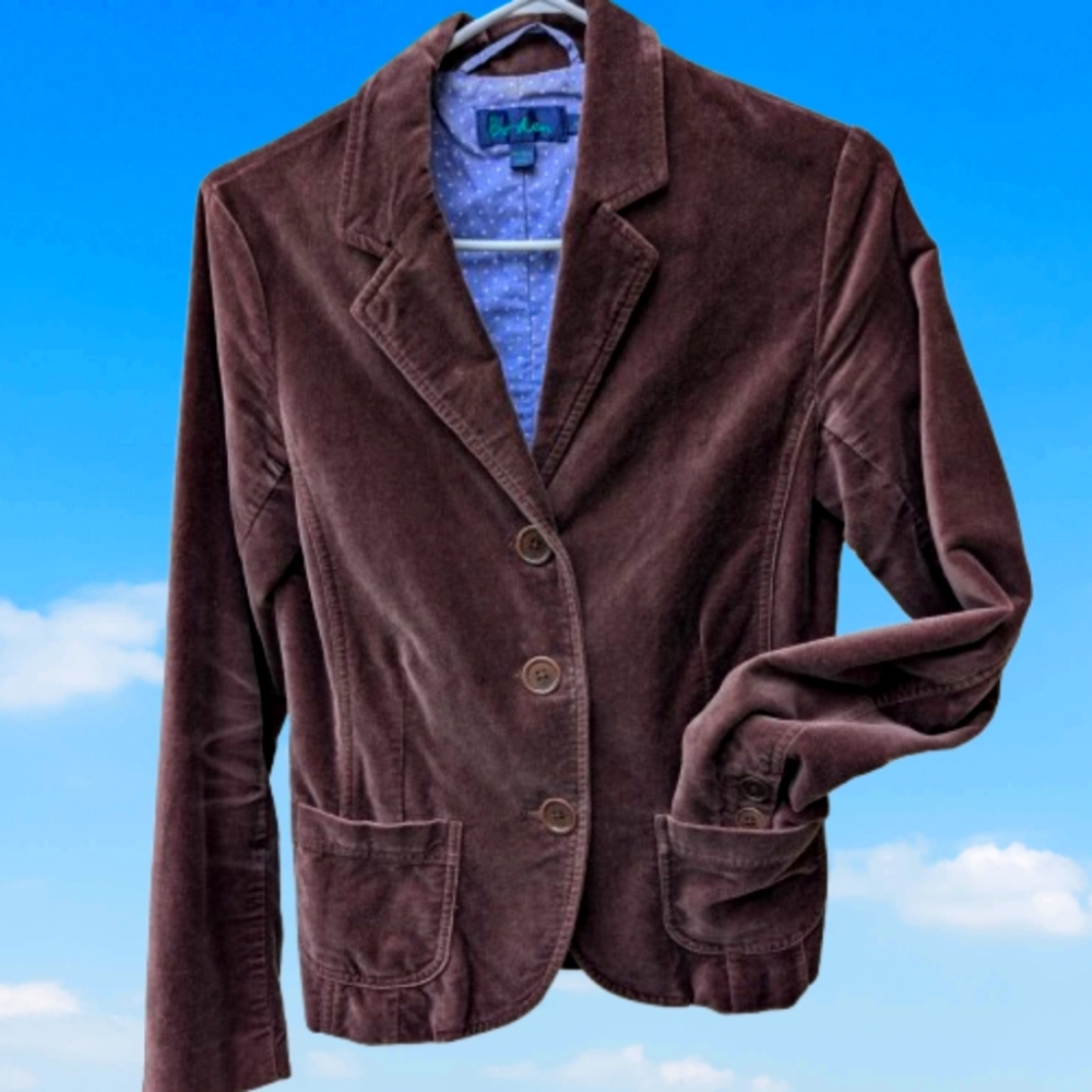 Gorgeous brown Boden velvet blazer Size UK 8, lined, w/ 2 front patch pockets.